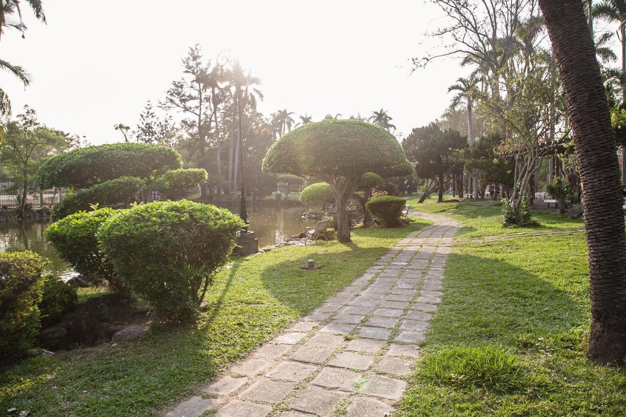 議蘆會館 僅提供參訪住宿 Wufeng (Taichung) Exterior photo